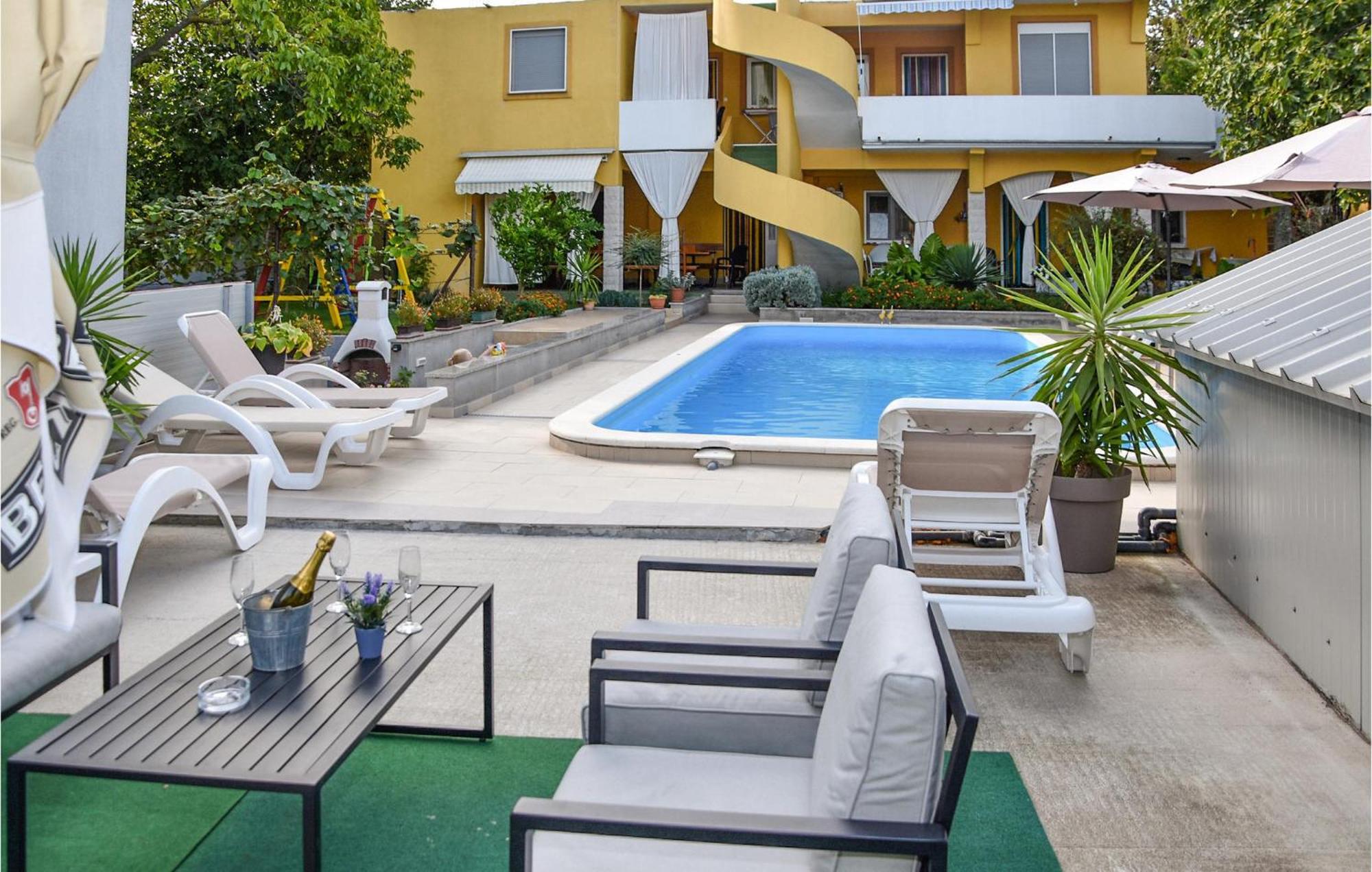 Apartment Beautiful In